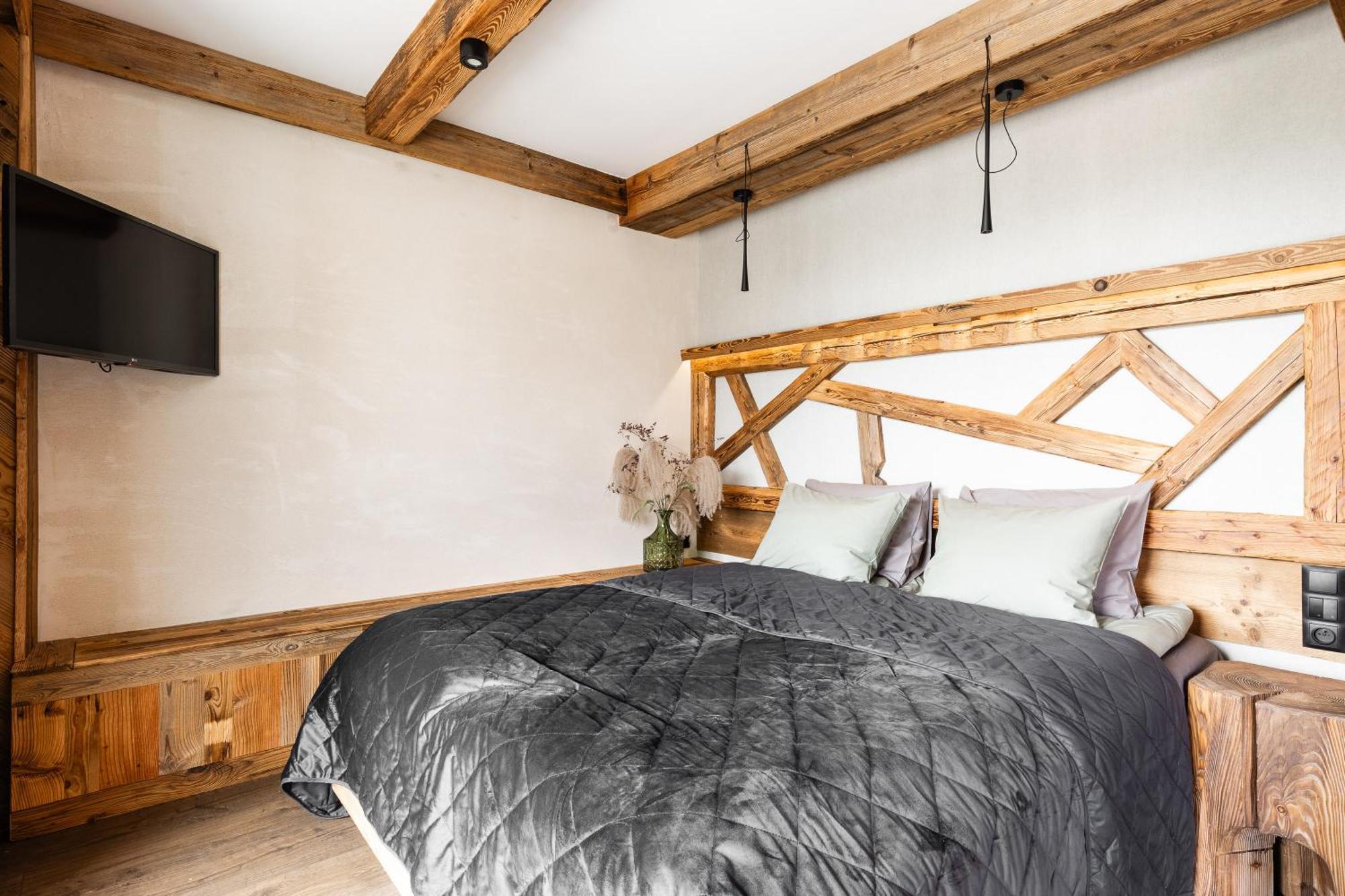 Mountain Base Milton Bachledzki Wierch 1 Zakopane
